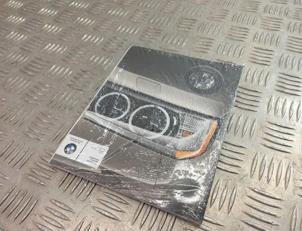 BMW X1 F48/F49 (2015-2023) Manual Service Book 31006099