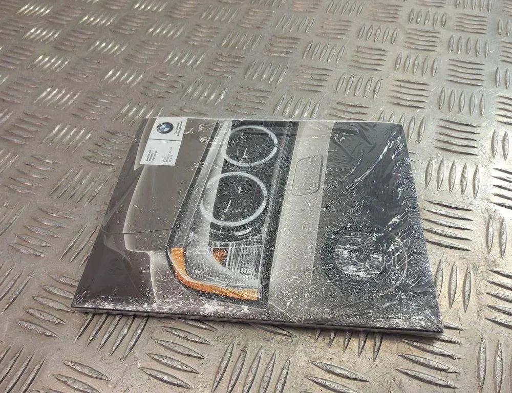 BMW X1 F48/F49 (2015-2023) Manual Service Book 31006099