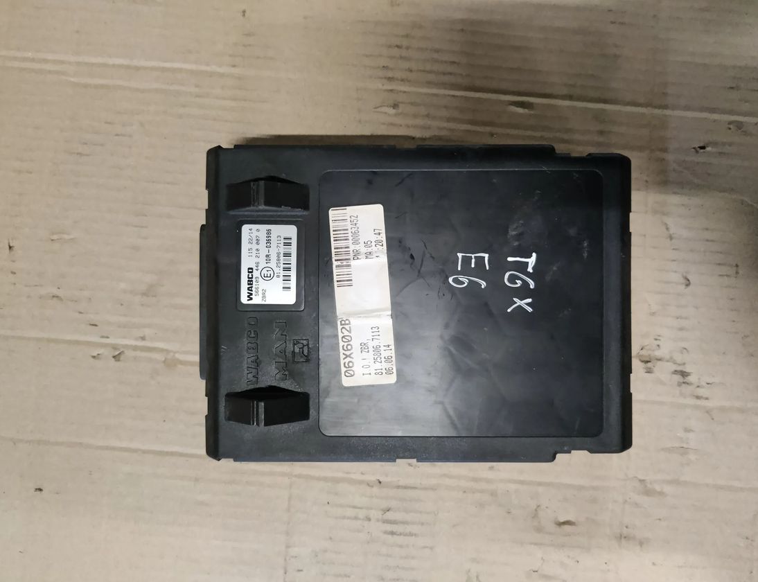 MAN TGX (2007-present) W251 (2005-2017) Engine control unit ECU 81258067113 14486628