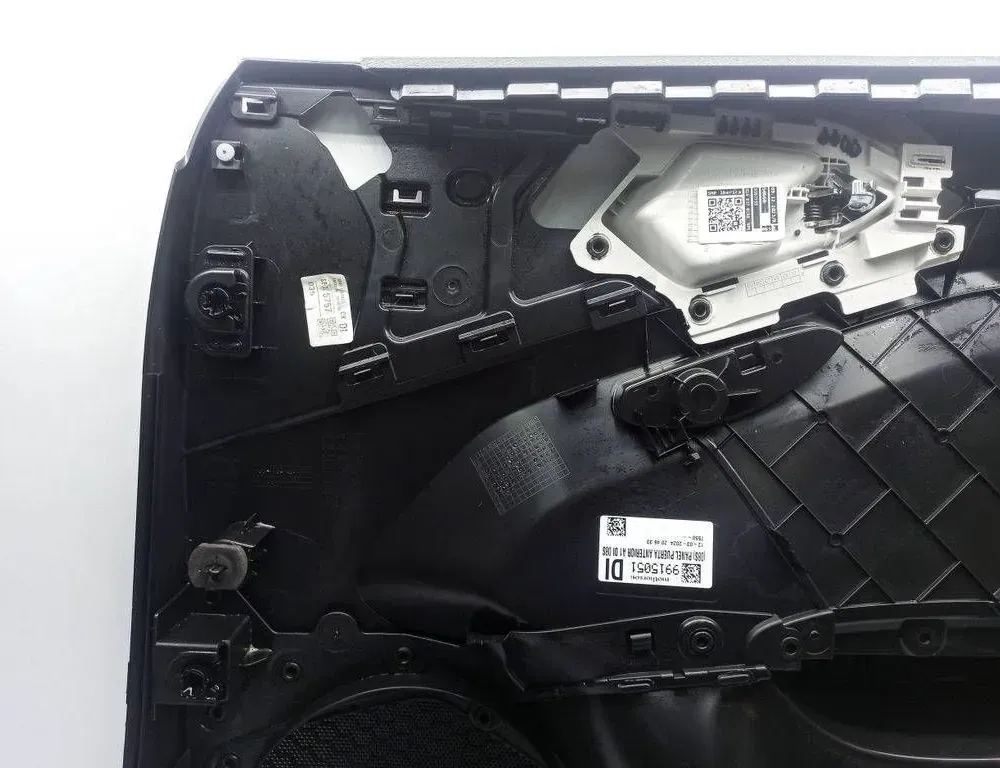 AUDI A1 GB (2018-2024) Ľavý predný dverový panel 196205 33536145