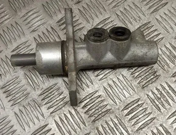 AUDI A4 B6/8E (2000-2005) Brzdový valec 91973 32014915