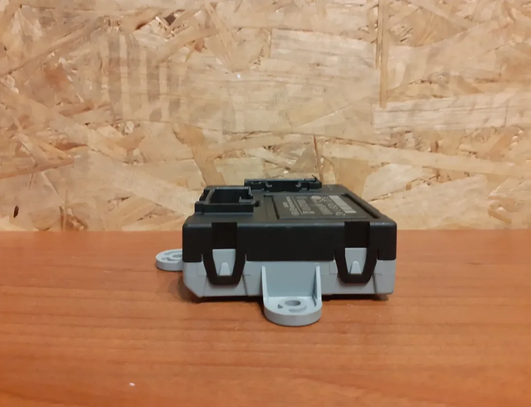 LAND ROVER Range Rover Sport 1 generation (2005-2013) Блок управления дверей передние правые #1172,BJ3214D617AC 11715876