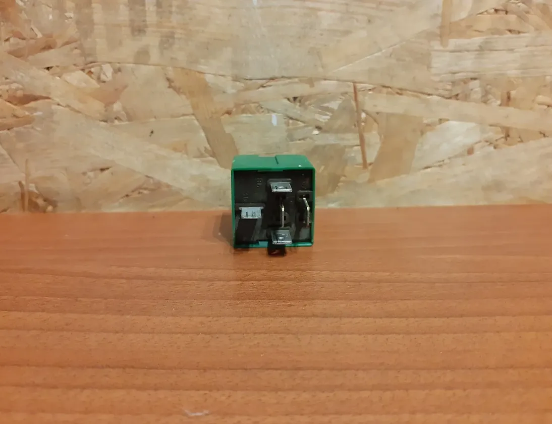MERCEDES-BENZ Vito W638 (1996-2003) Relays #1992,A0045450405 12023259