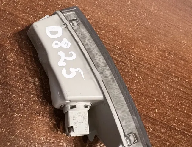 MERCEDES-BENZ C-Class W204/S204/C204 (2004-2015) Other parts of the trunk #D825,A2048205601 18116989