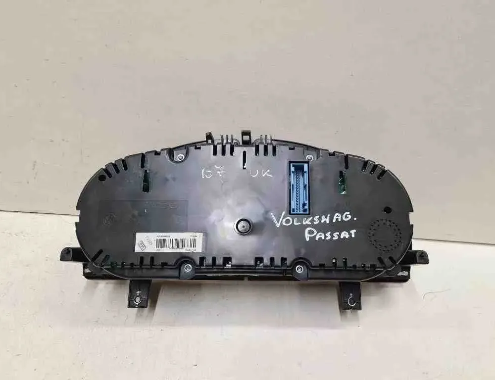 VOLKSWAGEN Passat B7 (2010-2015) Rýchlosťomer 012069,3AA920970A 32725503
