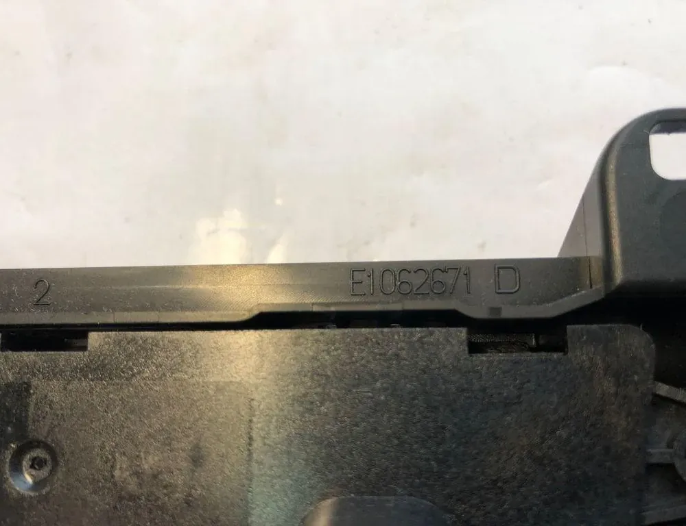 BMW 3 Series F30/F31 (2011-2020) Другие блоки управления 922678404,E1062671D,6411922678404,E1062671,9226784,17313810 34169581