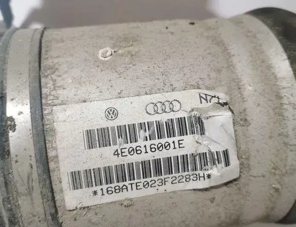 AUDI A8 D3/4E (2002-2010) ľavý zadný pneumatický tlmič nárazov 4E0616001E 34171133