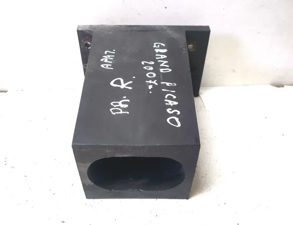 CITROËN C4 Picasso 1 generation (2006-2013) Predná výstužná tyč 774650 30043720