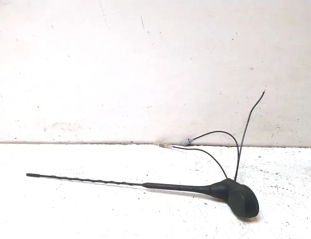 SKODA Superb 1 generation (2001-2008) Anténa 33508265