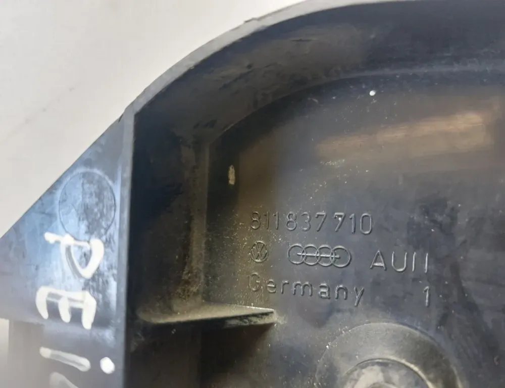 AUDI 80 B3 (1986-1992) Правая передняя внутренняя ручка открытия 811837710 33930005