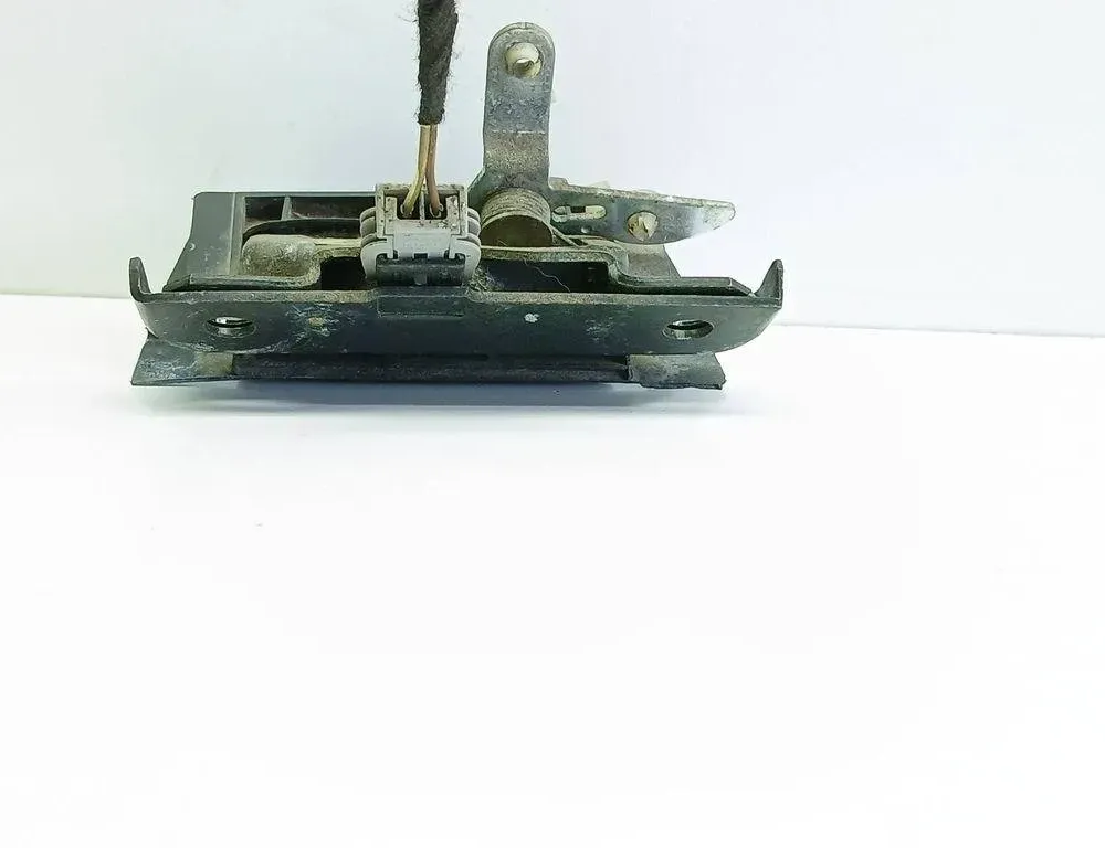 AUDI A6 C6/4F (2004-2011) Tailgate Boot Lock 4B9827520 31302570