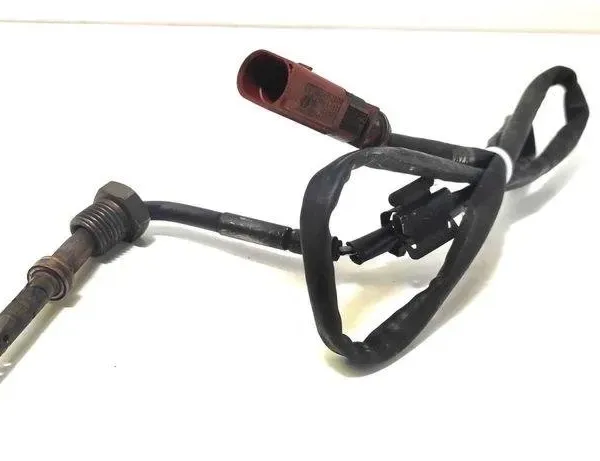 VOLKSWAGEN Passat B5 (1996-2005) Senzor teploty výfukových plynov 03L906088AJ 31329149