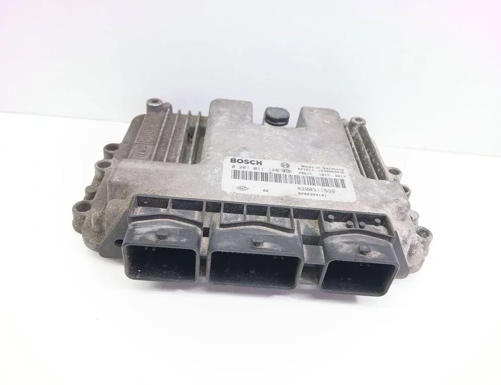 RENAULT Laguna 1 generation (1993-2001) Блок управления двигателем 0281011148,8200311539 31335788
