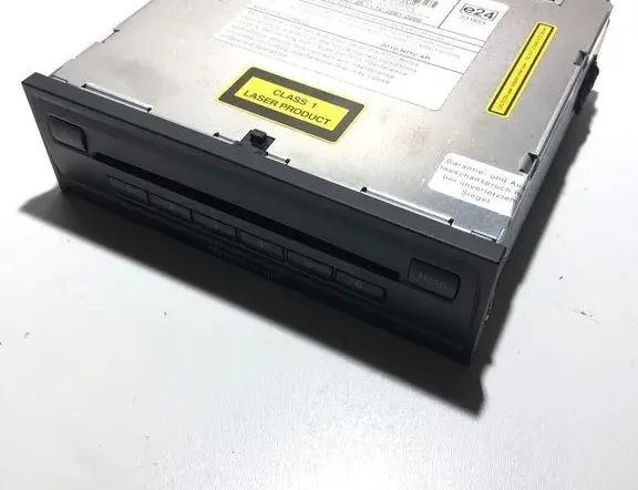 AUDI A8 D2/4D (1994-2002) CD-чейнджер 4H0035108D,HEAD004A 33312242