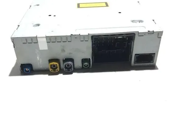 AUDI A8 D2/4D (1994-2002) CD menič 4H0035664B,001CD71B2A6E 33312244