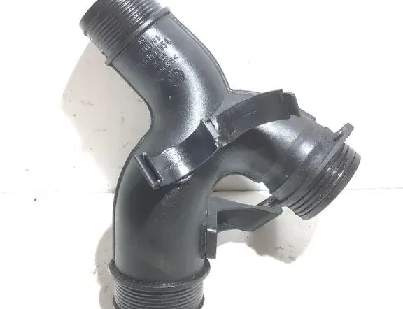 VOLKSWAGEN Touareg 1 generation (2002-2010) Intercooler hadica 7L6145795L 33316691