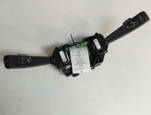 VOLVO XC60 1 generation (2008-2017) Подрулевой переключатель 31456030 33318794