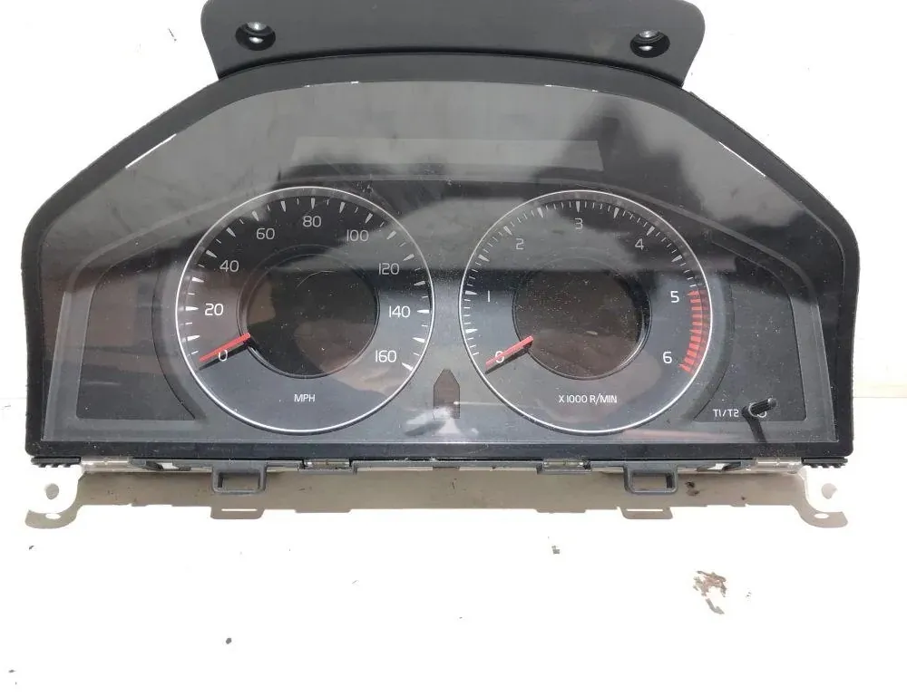 VOLVO XC60 1 generation (2008-2017) Rýchlosťomer 69399290U,31270905AA 33321856