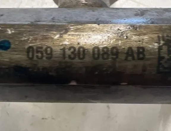 AUDI A5 8T (2007-2016) Fuel Rail 059130089AB 33399322