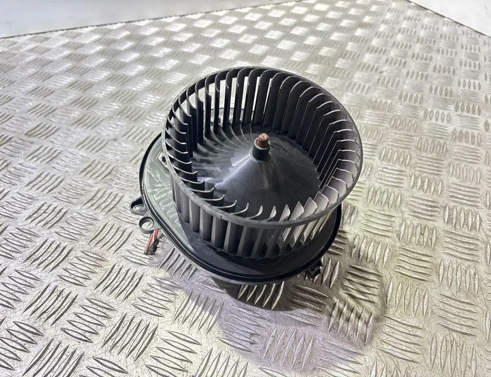 BMW 3 Series F30/F31 (2011-2020) Interiérový ohrievač 9276112 34159775