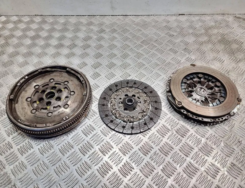 SKODA Octavia 2 generation (2004-2013) Комплект сцепления 123042610 33191985