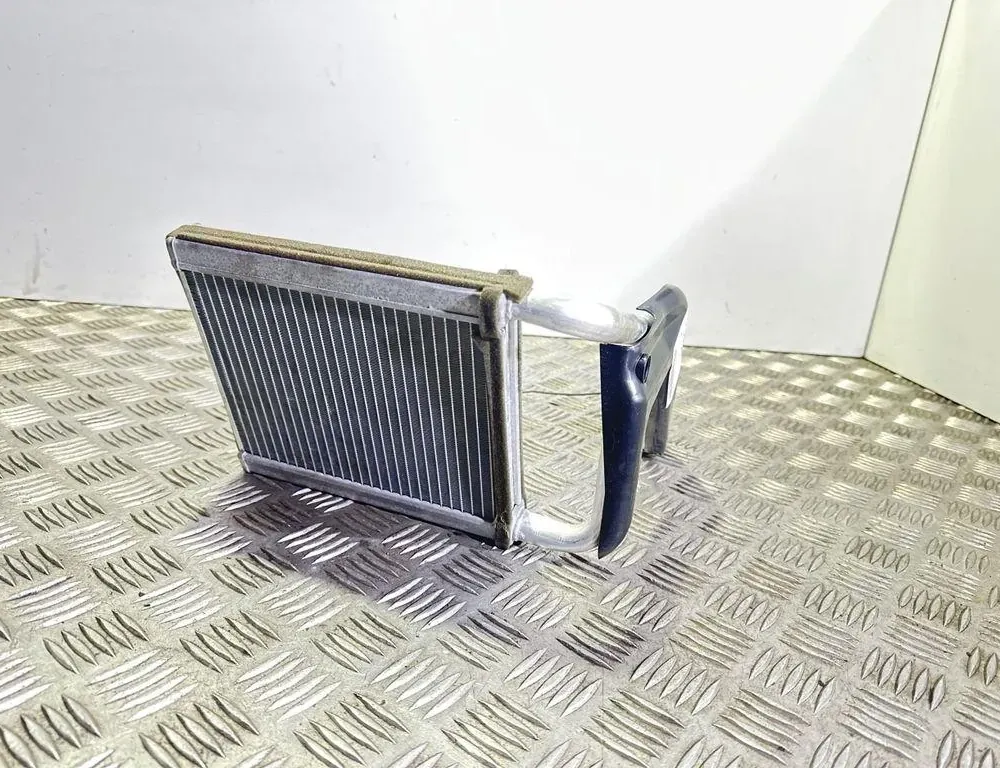 HYUNDAI i20 IB (2 generation) (2014-2020) Výmeník tepla pre vnútorné kúrenie 97200C8010 33453374