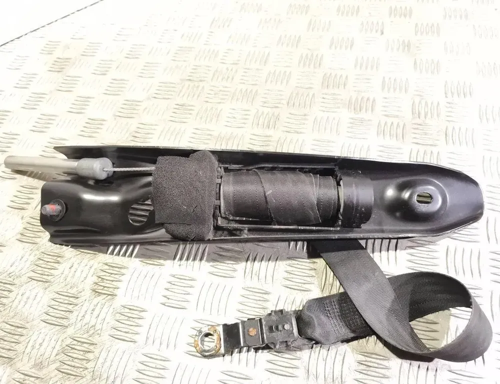 VOLVO XC60 Ремень безопасности передний левый 6003114 33537932