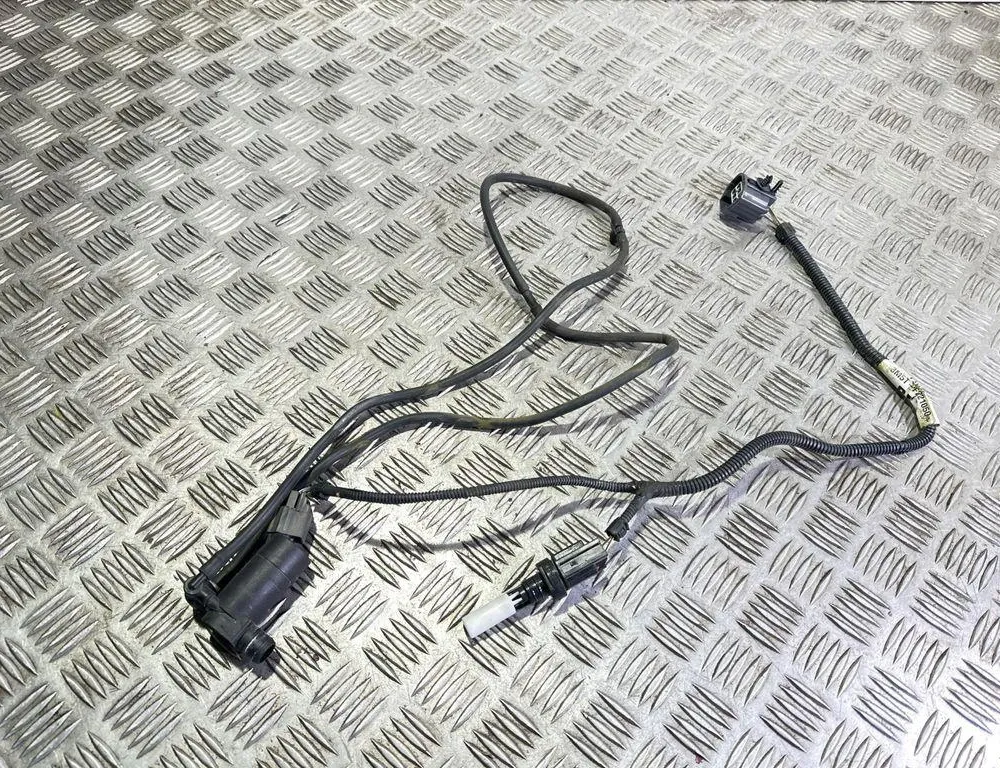 FORD C-Max 1 generation (2003-2010) Моторчик бачка омывателя 1S7117K624FD 33543999