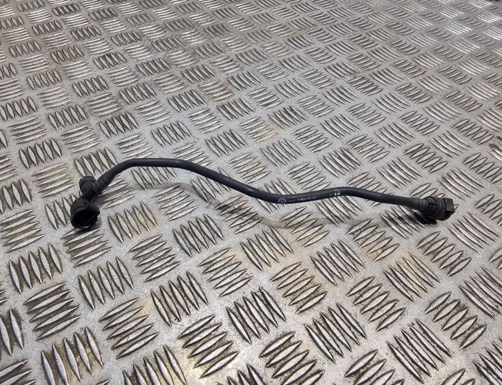 BMW X1 F48/F49 (2015-2023) Fuel pipe 33555649