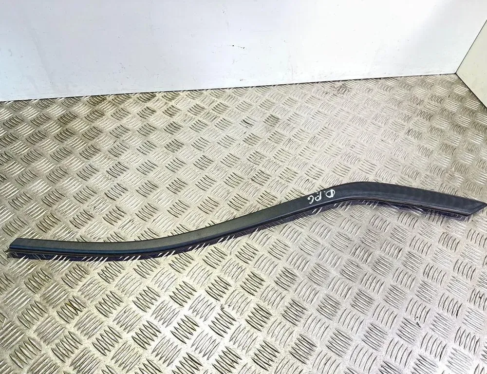 OPEL Astra K (2015-2021) Ostatné časti karosérie 39113933 33556717