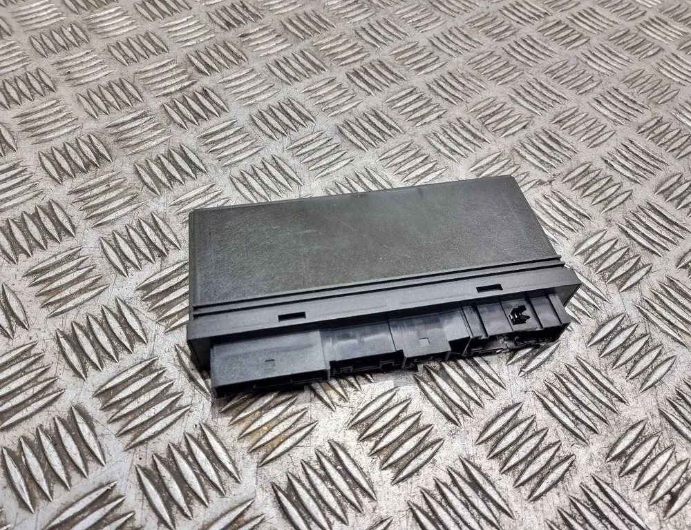 BMW 5 Series E60/E61 (2003-2010) Блок управления Комфорт 9114448,690324000 33577074