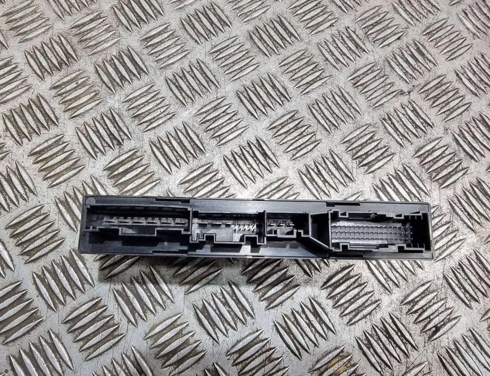 BMW 5 Series E60/E61 (2003-2010) Блок управления Комфорт 9114448,690324000 33577074