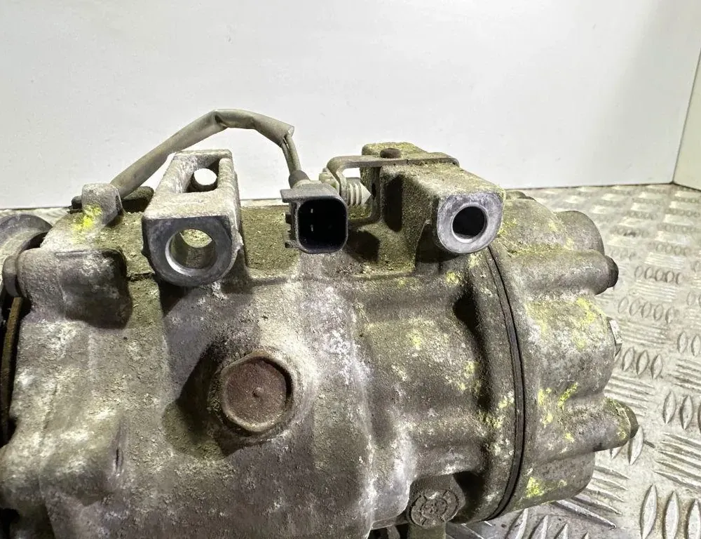 VOLVO V50 1 generation (2003-2012) Air Condition Pump 3M5H19D629HC 33577714