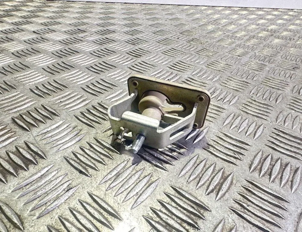 VOLKSWAGEN Passat B7 (2010-2015) Trunk curtain 13261815 33581661