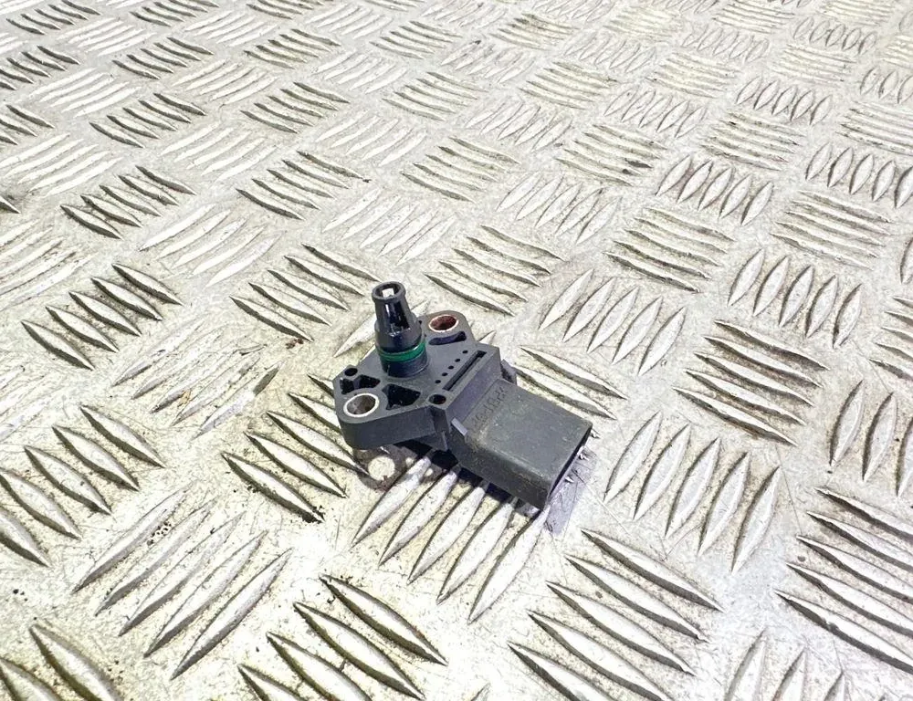 SKODA Superb 1 generation (2001-2008) Датчик MAP 0281002399 33586519