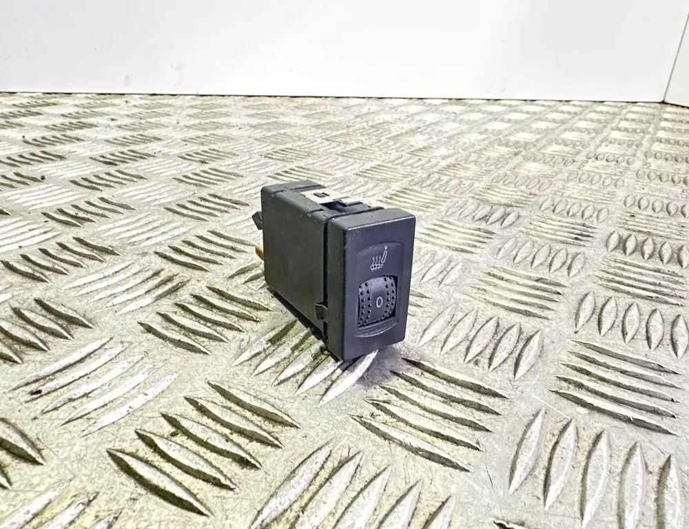 FORD Galaxy 3 generation (2015-2024) Vypínač pre vyhrievanie sedadiel 3B0963564C 33595209