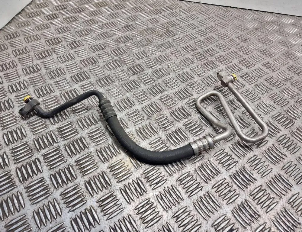 BMW 5 Series E39 (1995-2004) Трубки кондиционера 33599735