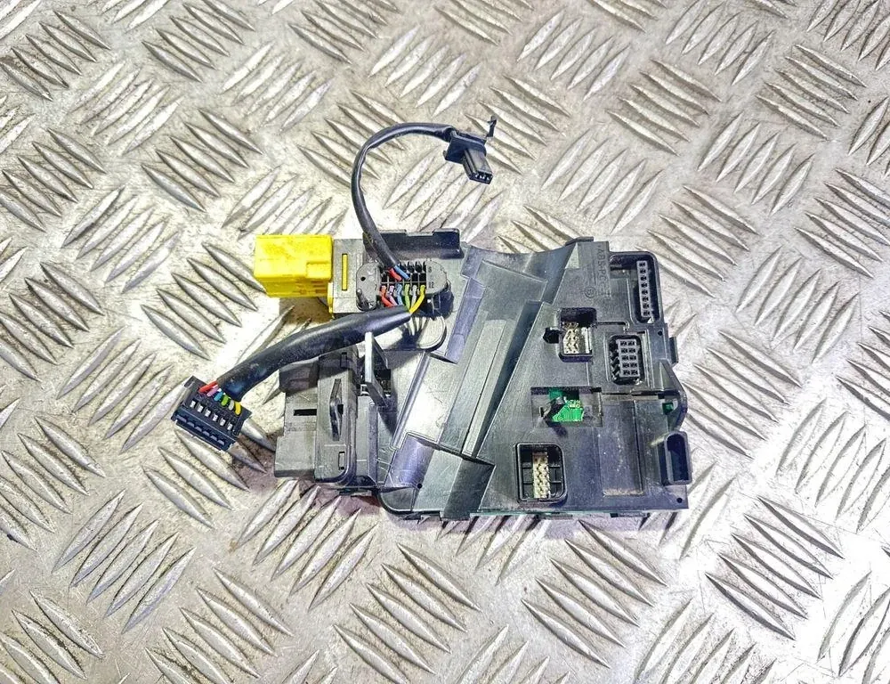 VOLKSWAGEN Golf Plus 1 generation (2004-2009) Iné riadiace jednotky 1K0953549F 33604291