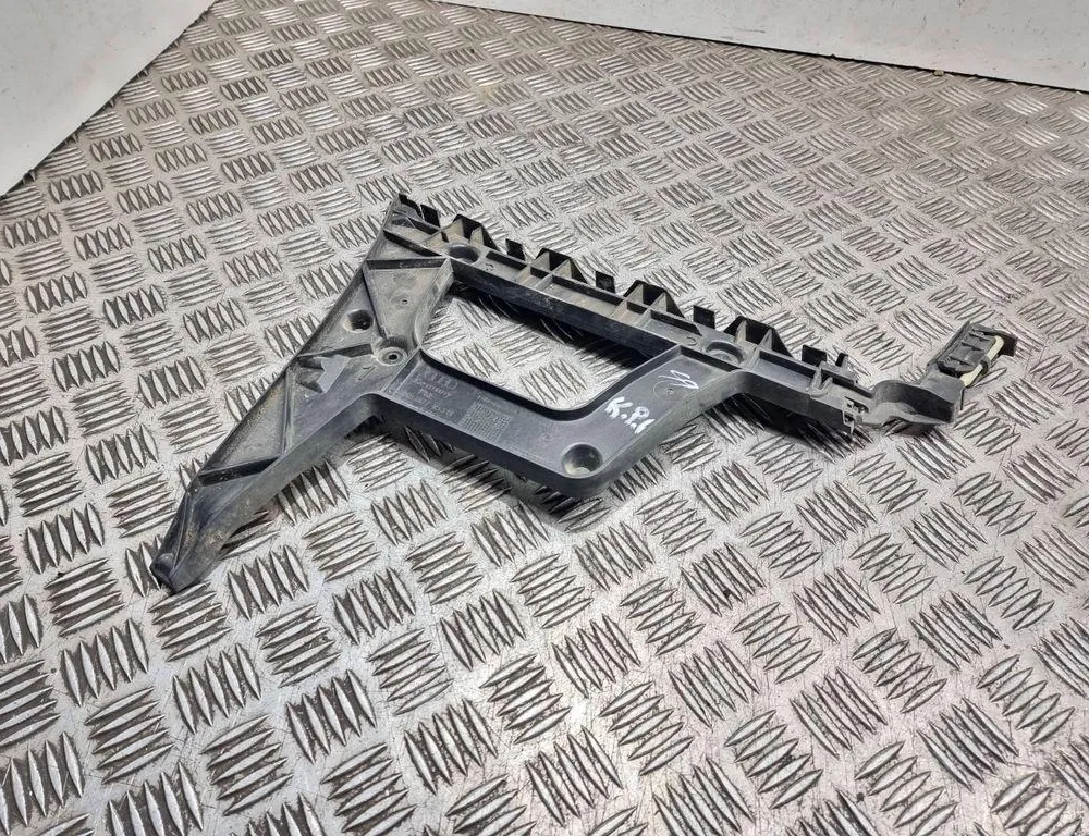 AUDI A4 B8/8K (2011-2016) Левый держатель заднего бампера 8K9807453B 33610862