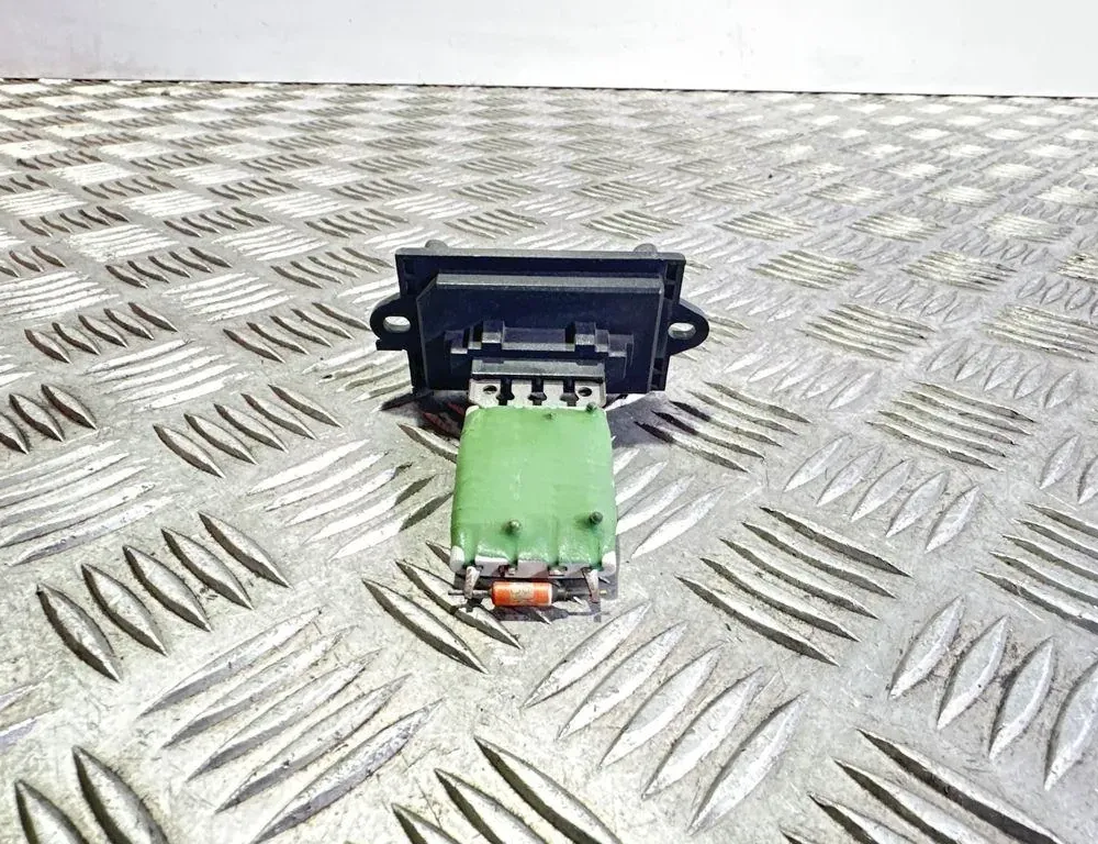 CITROËN C3 1 generation (2002-2010) Relé ventilátora 12631 33709675