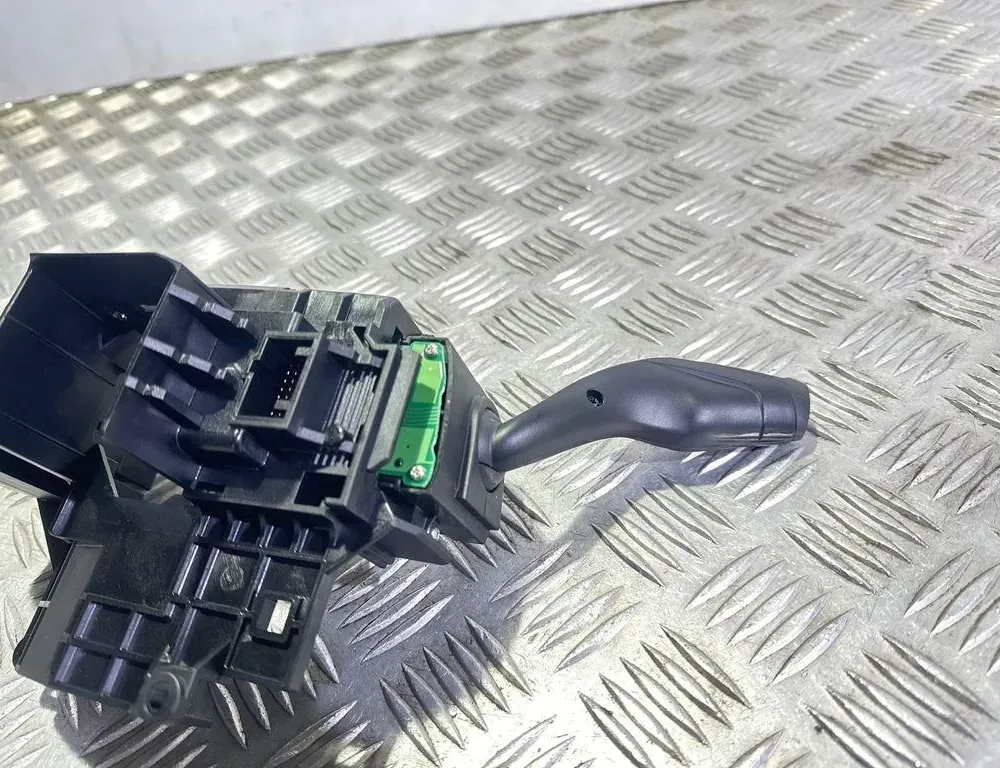 FORD C-Max 2 generation (2010-2019) Stieračový prepínač AV6T13N064AD,AV6T17A553AC 33714849