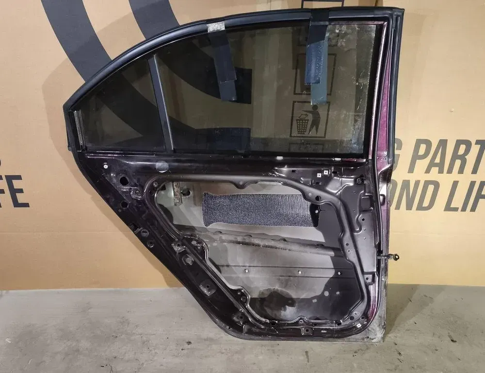 HYUNDAI Sonata 4 generation (1998-2012) Ľavé zadné dvere 34067400