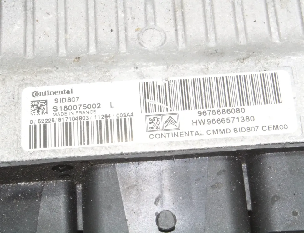 PEUGEOT 3008 1 generation (2010-2016) Riadiaca jednotka motora 9666571380,S180075002L,9678686080 23906471