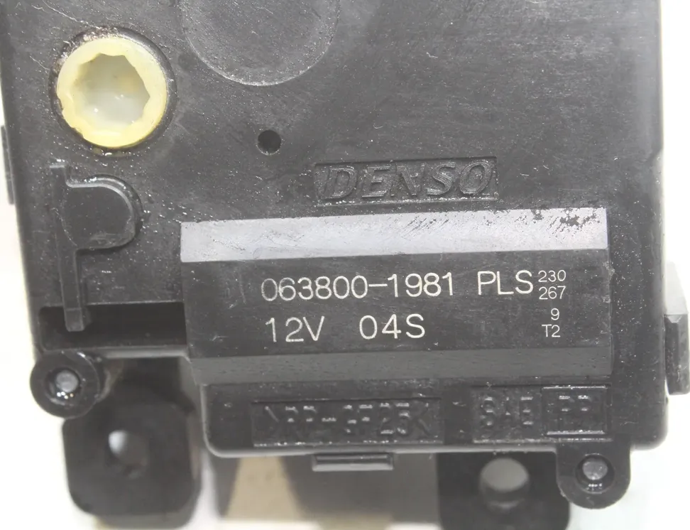 LEXUS IS XE30 (2013-2024) Ventily na ovládanie vnútorného kúrenia 063800-1981 33238598