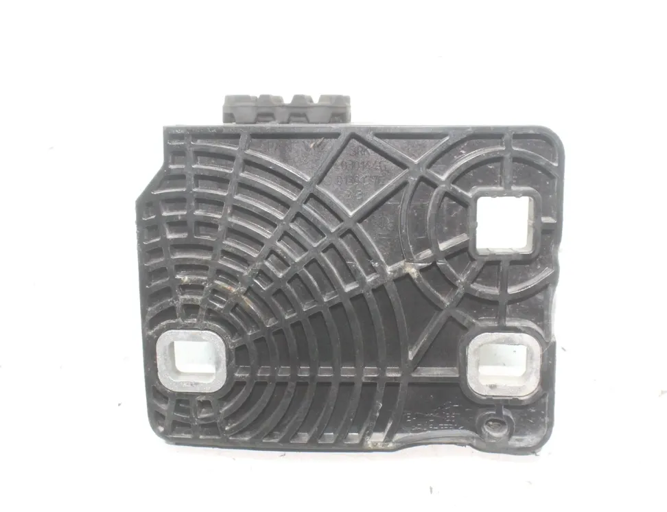 VOLKSWAGEN ID.4 1 generation (2020-2023) Держатель радиатора 1EA121367H 33474923