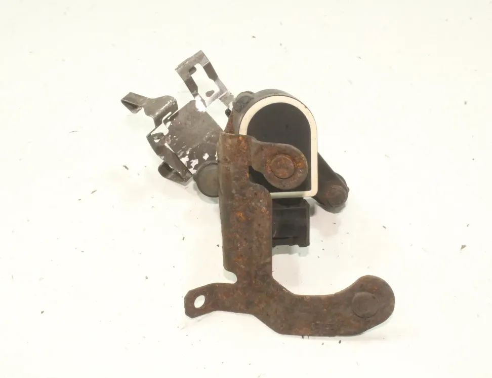 MERCEDES-BENZ C-Class W205/S205/C205 (2014-2023) Датчик уровня передний левый 33568776