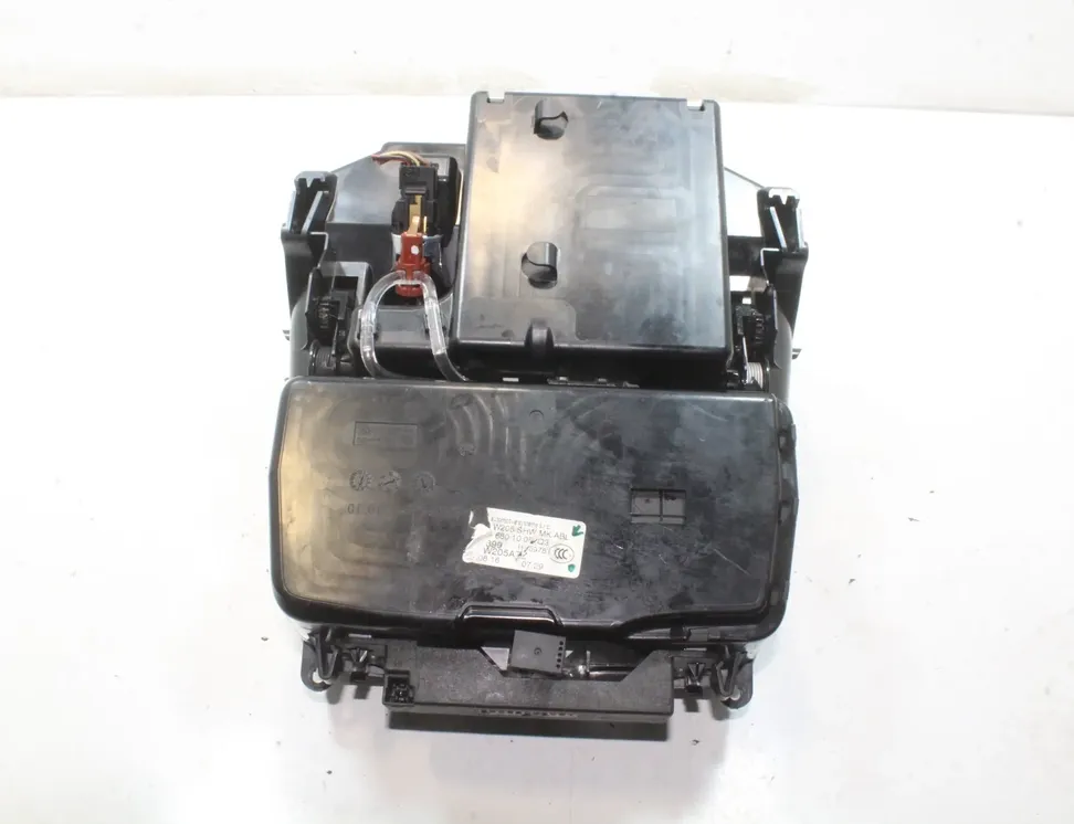 MERCEDES-BENZ C-Class W205/S205/C205 (2014-2023) Ashtray A2056801005 33572539