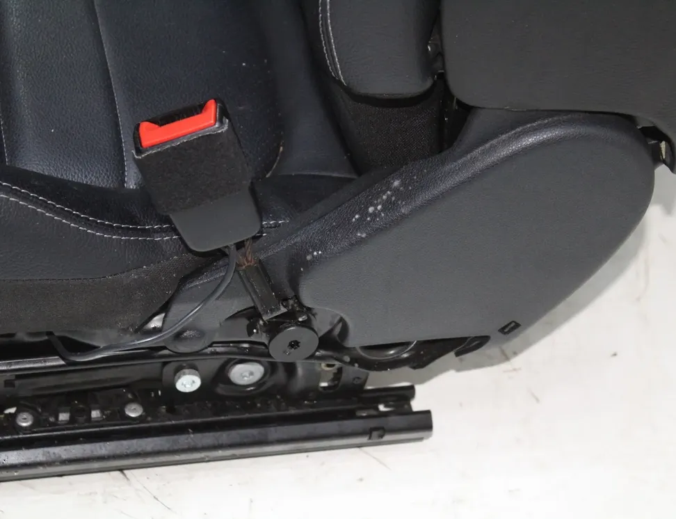 MERCEDES-BENZ C-Class W205/S205/C205 (2014-2023) Внутренние сиденья с комплектом дверных карт 33573745