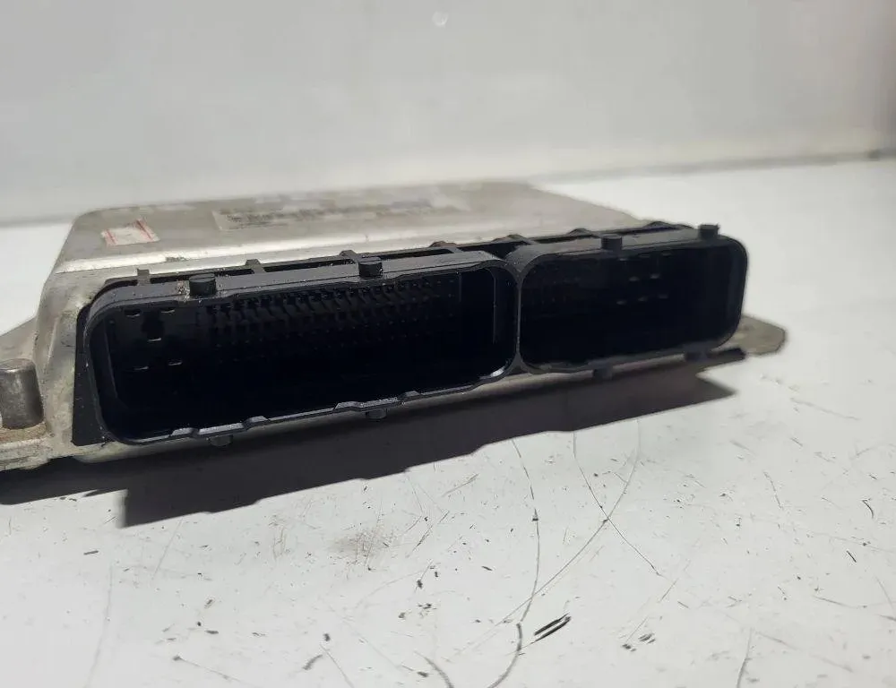 KIA Carens 2 generation (2002-2006) Engine Control Unit ECU 3912127310,86RSTI02,0281011024 32261288