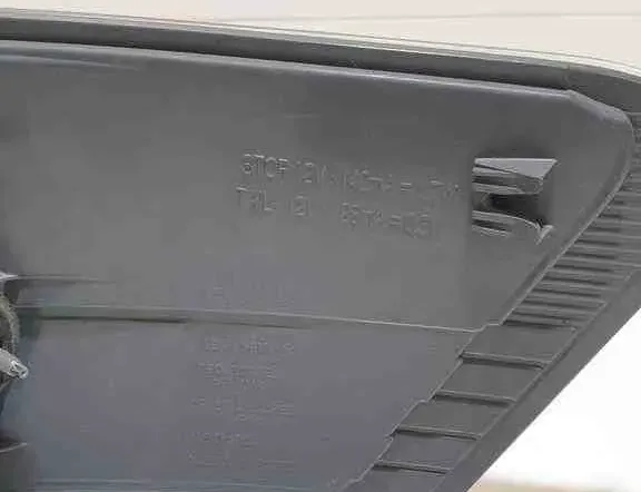 TOYOTA Avensis 3 generation (2009-2020) Фонарь задний левый 0520,08051 32617719